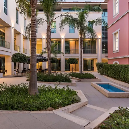 Trianon Luxury Apartments & Suites-3